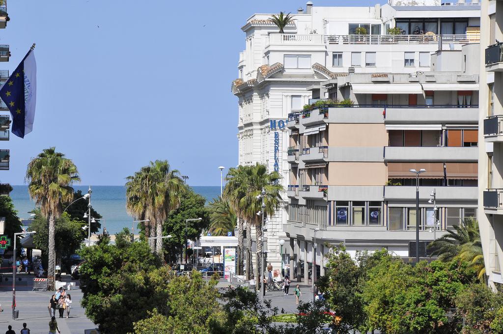 Le Stanze Sul Corso Bed & Breakfast Pescara Bagian luar foto