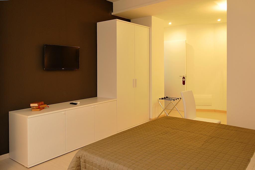 Le Stanze Sul Corso Bed & Breakfast Pescara Ruang foto