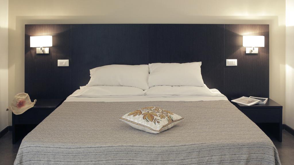Le Stanze Sul Corso Bed & Breakfast Pescara Bagian luar foto