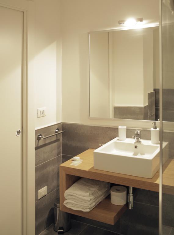 Le Stanze Sul Corso Bed & Breakfast Pescara Bagian luar foto