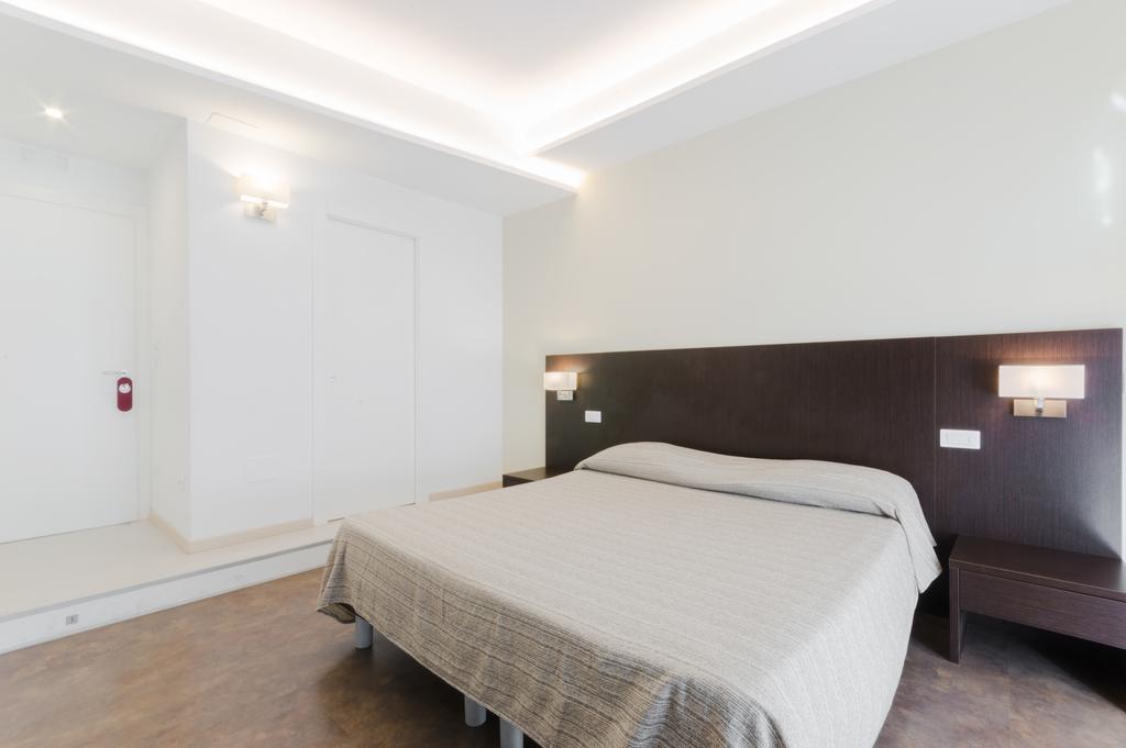 Le Stanze Sul Corso Bed & Breakfast Pescara Bagian luar foto