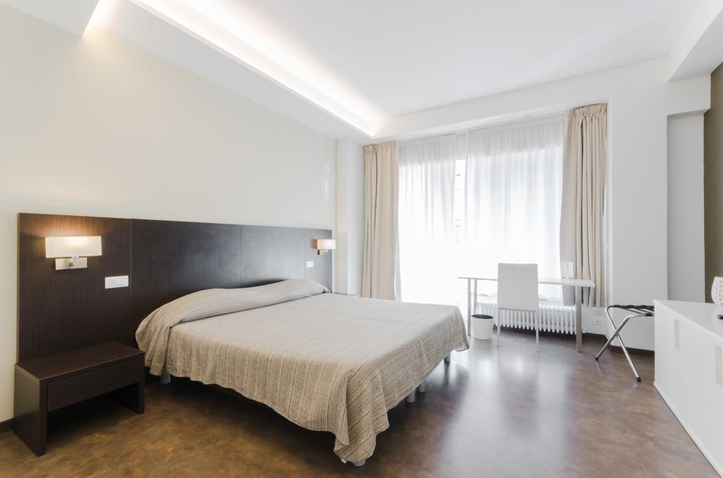Le Stanze Sul Corso Bed & Breakfast Pescara Bagian luar foto